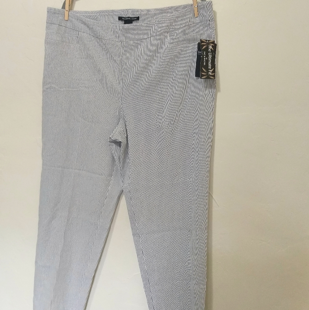 $15 Spring Flash Sale- NWT